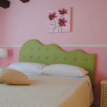 Bed & Breakfast Flower 2*