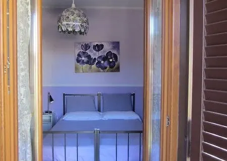 Flower Bed & Breakfast Ciampino
